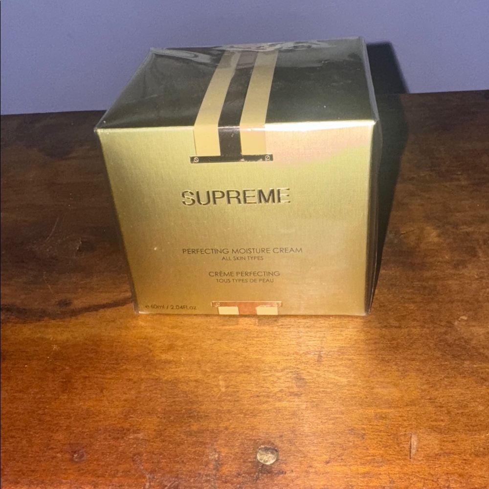 Supreme Perfecting Moisture Cream